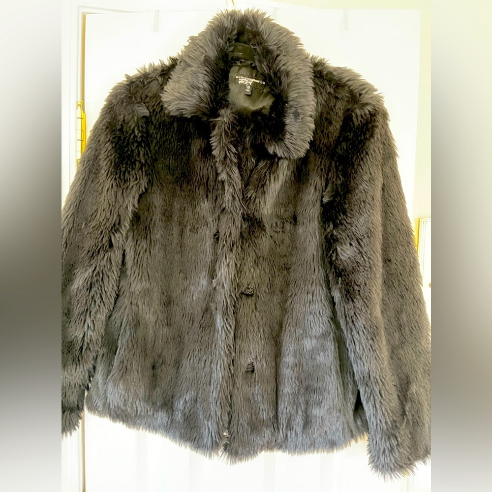 Open Front Faux fur Coat Black-lined. EUC